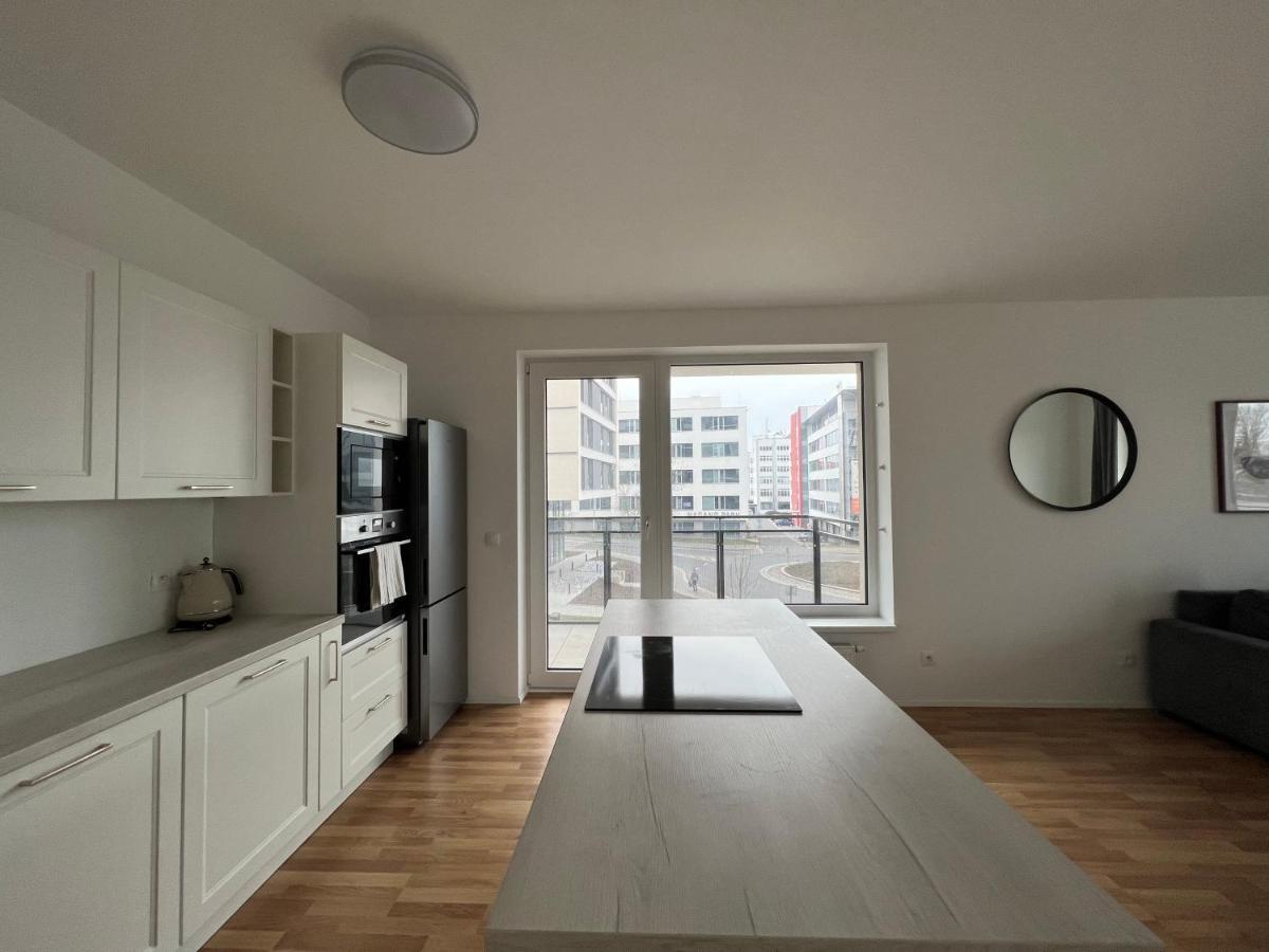 The Dante Prague - Family And Friends Apartments, Free Parking Экстерьер фото